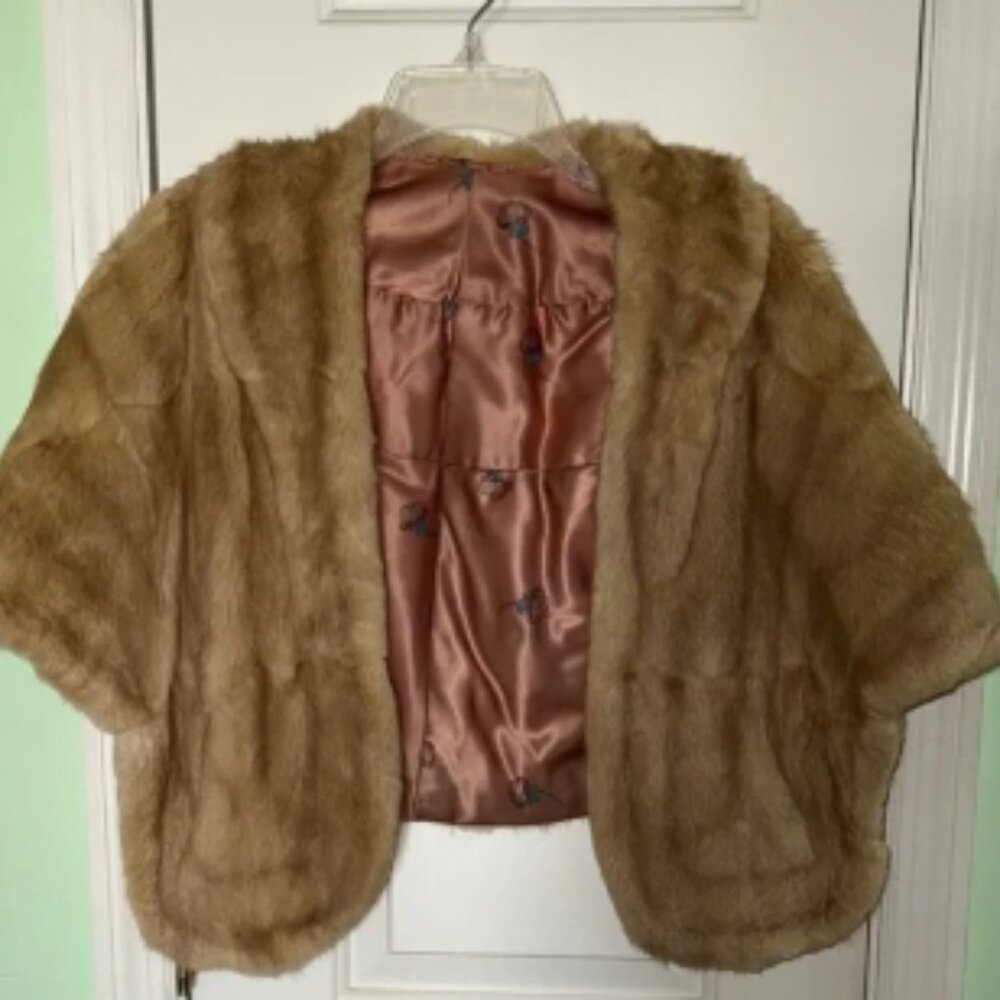 Vintage Latte Color Mink Stole/Bolero Jacket Satin Lining And Pockets M/L